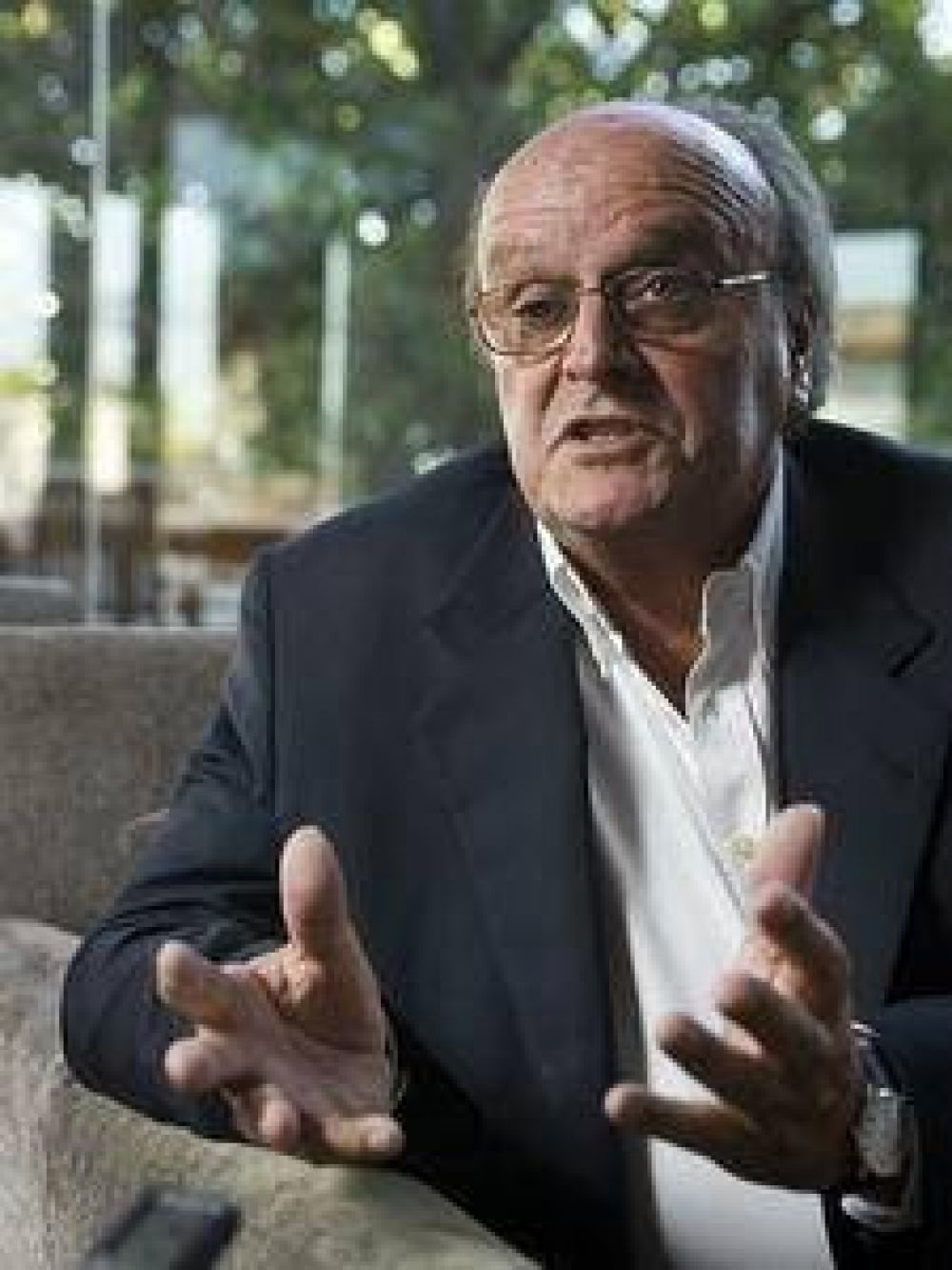 "Buscar consensos para alcanzar el desarrollo"