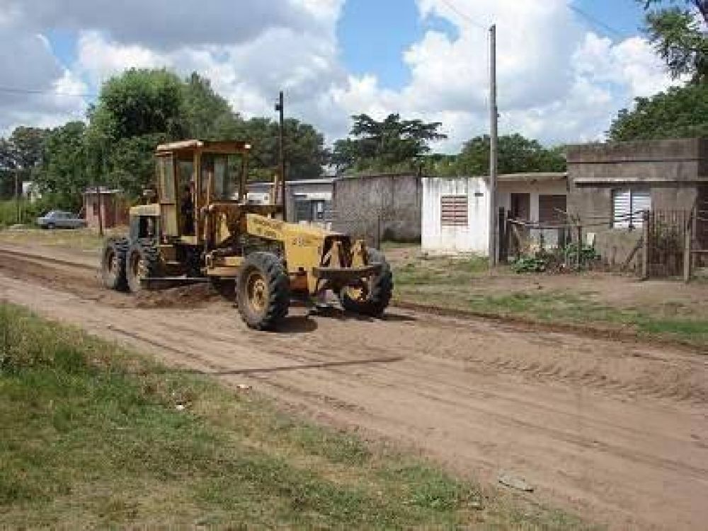 Se ejecutan trabajos de base estabilizada en Av La Plata