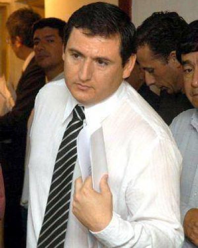 Santa Rosa: referentes de varios partidos se unen contra Salgado