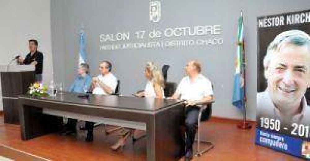 �Kirchner recuper� la dignidad nacional y transform� el pa�s�, sostuvo Capitanich 