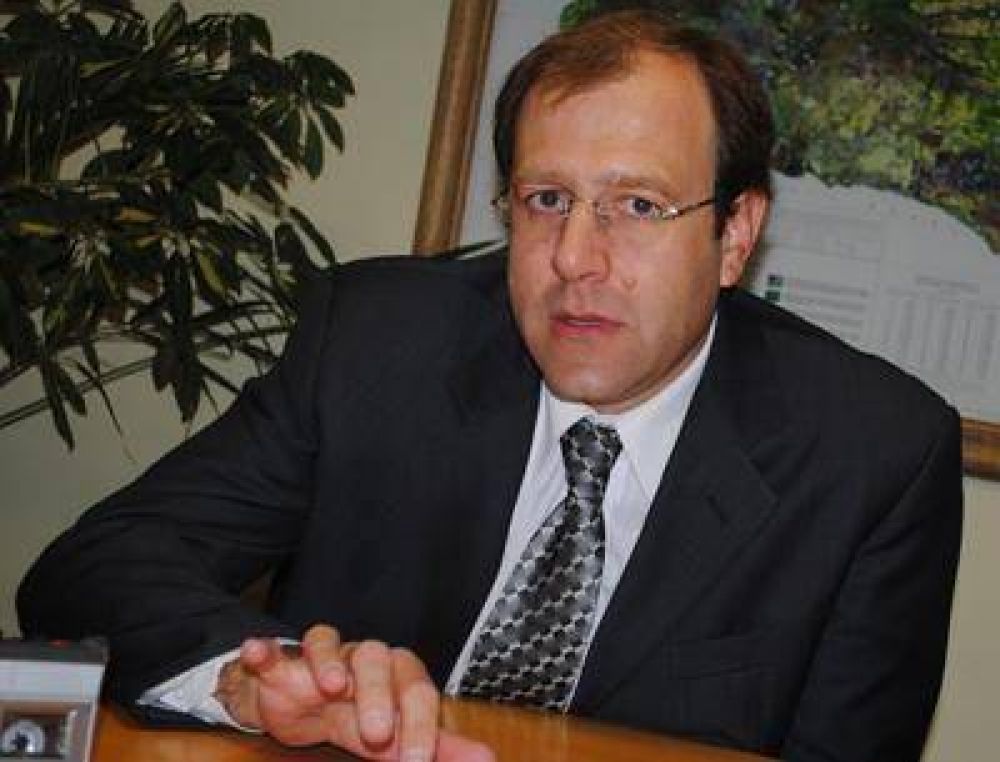 Bruna se sigue moviendo para instalarse como pre-candidato a intendente