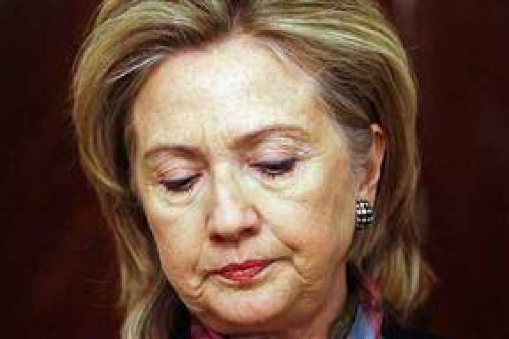 Hillary pidi� perd�n y atac� a WikiLeaks