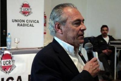 "Me lanzo a gobernador", confirm� Barletta, que har� el acto en Rosario