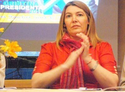 Bertone confirm� su candidatura a gobernadora para 2011