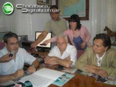 Colocar�n tres nuevos sem�foros