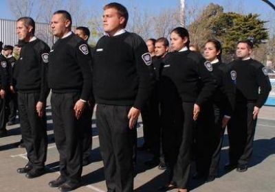 La Polic�a Metropolitana llega a seis nuevos barrios