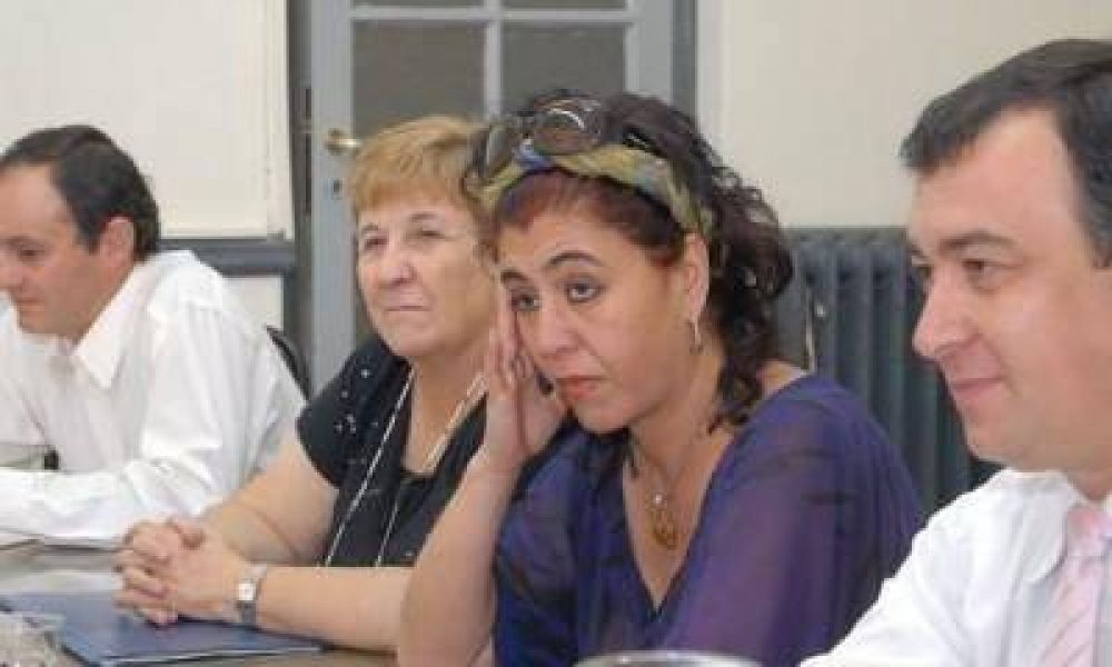 Los gremios de la Salud se entrevistaron con los diputados