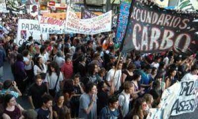 Los alumnos volvieron a pedir mayor discusi�n