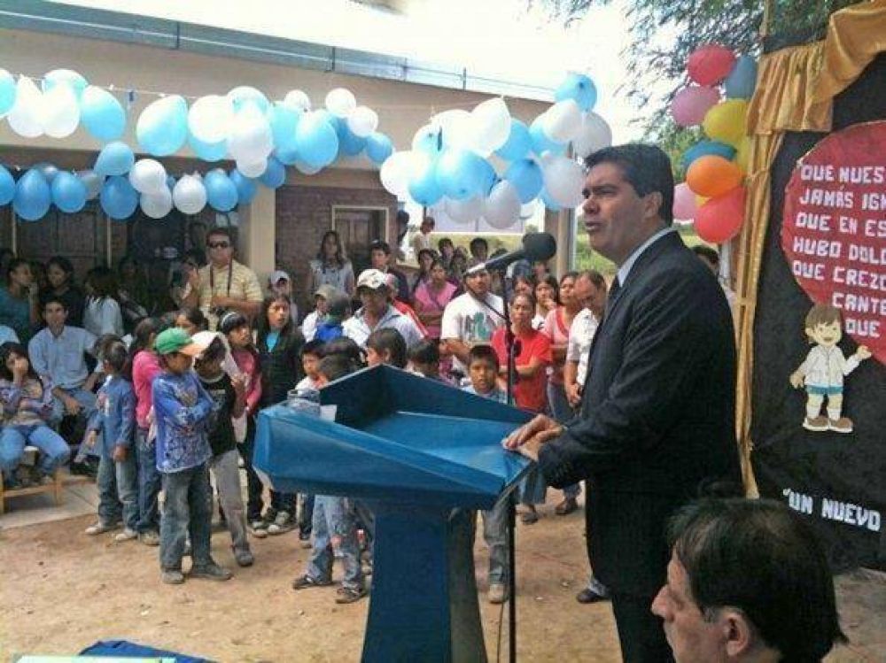 Capitanich destac� la importancia de contar con la nueva Ley de Educaci�n Provincial 