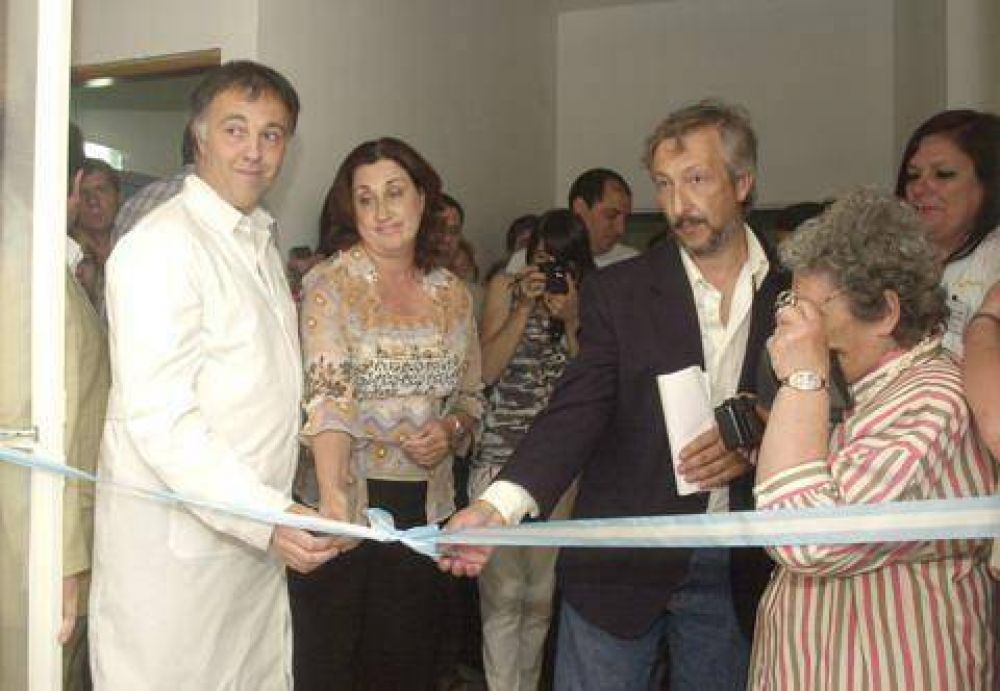 LUEGO DE LA INAUGURACI�N INGRES� EL PRIMER PACIENTE La Terapia Intensiva de Adultos ya est� en funcionamiento