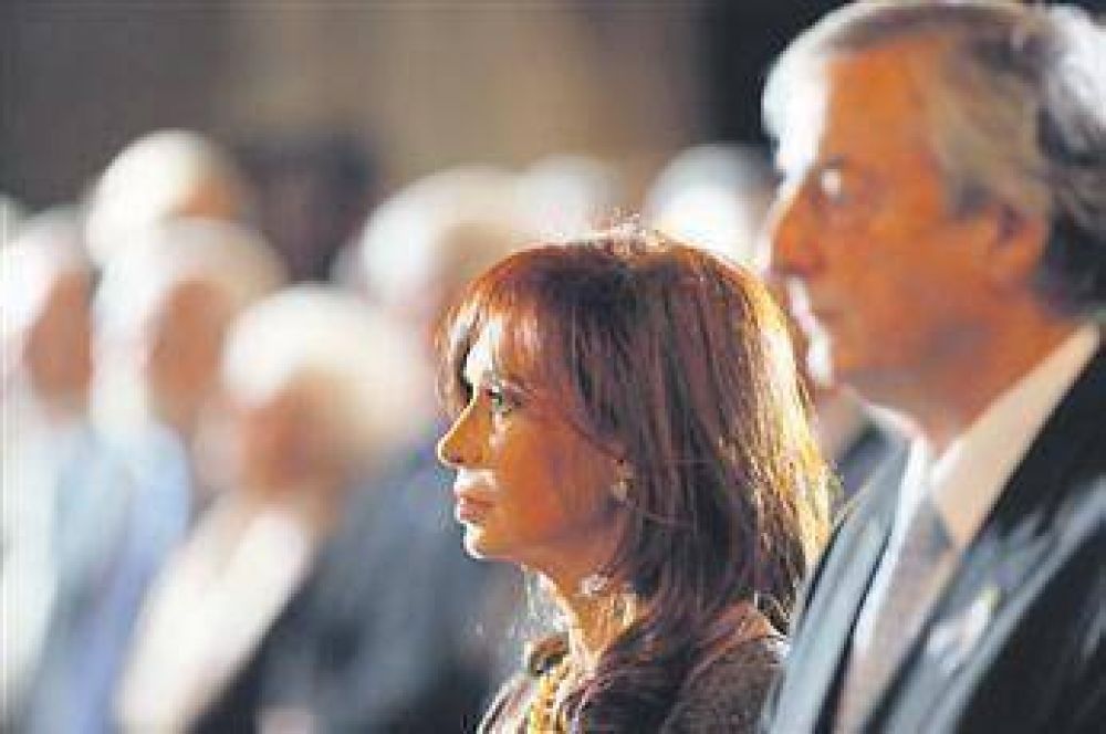 EE.UU. expuso sospechas sobre manejos financieros de los Kirchner