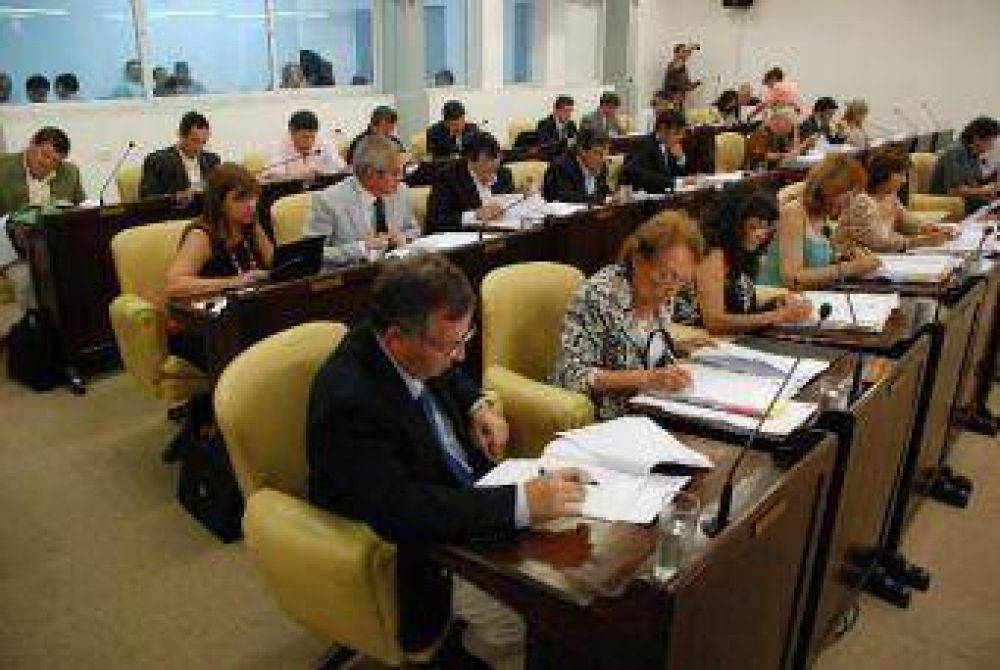 Cay� otra vez la sesi�n para designar a Branco Capitanich: �es su propia gente la que no lo apoya�, dice la Alianza