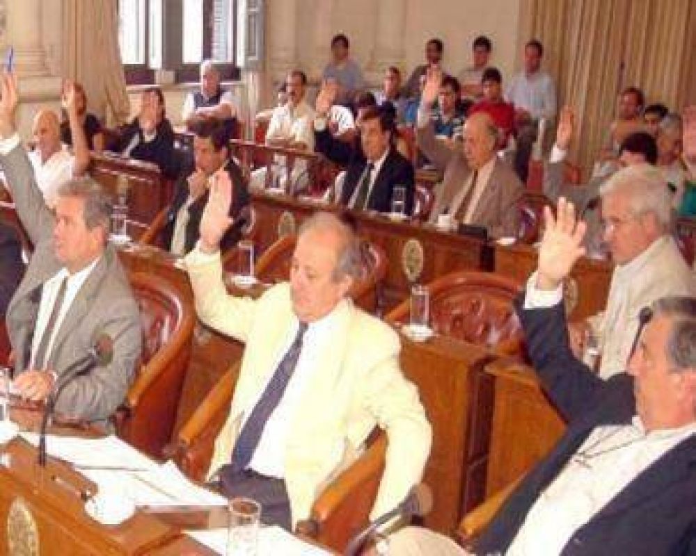 Acordaron la creaci�n de cargos judiciales