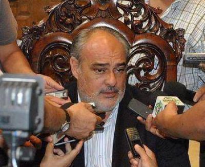 El Gobierno trabaja en la recomposici�n salarial y en la mejora de las asignaciones familiares