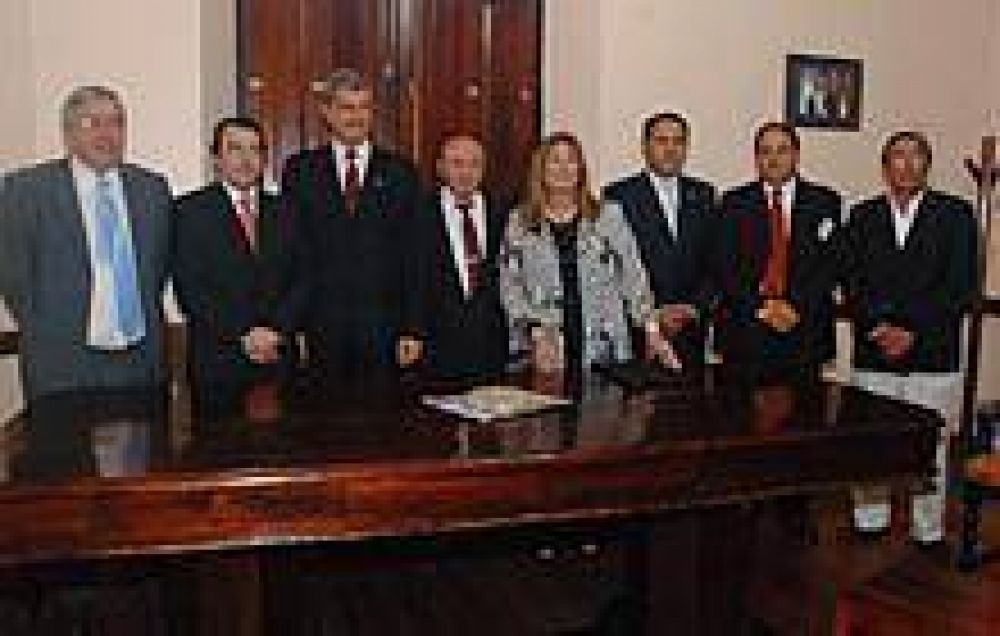Niccolai resalt� la integraci�n de las provincias del NOA 
