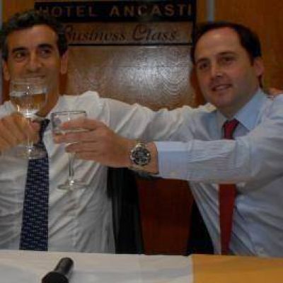 Con un frente amplio: Randazzo le pidi� al kirchnerismo local que recupere el Gobierno provincial 