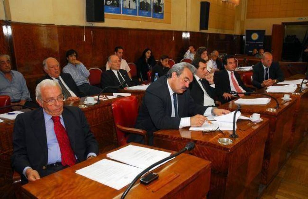 El personal del Concejo cobrar� la disponibilidad del mes trabajado