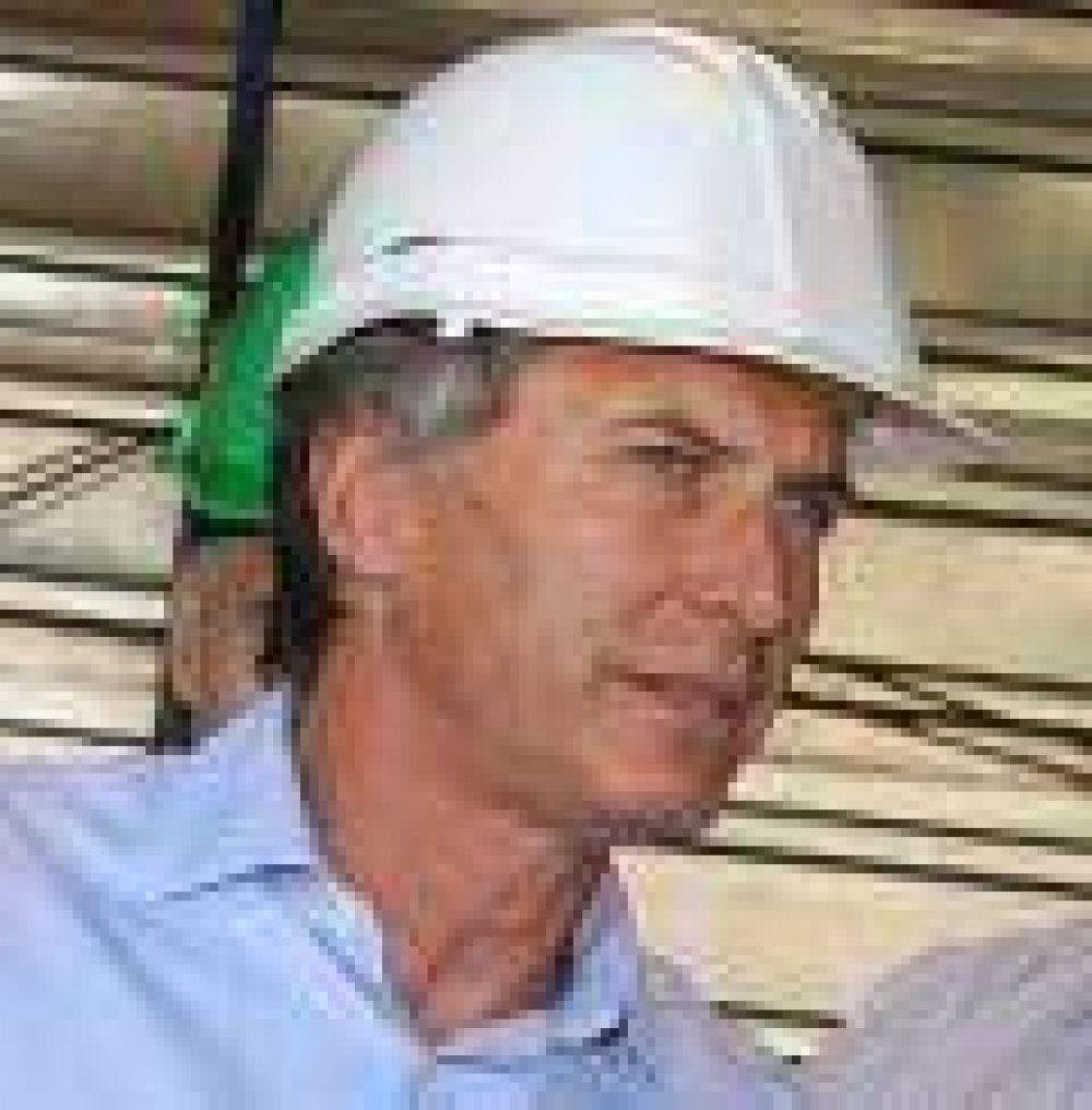 CON LA CABEZA EN LA PRESIDENCIA 