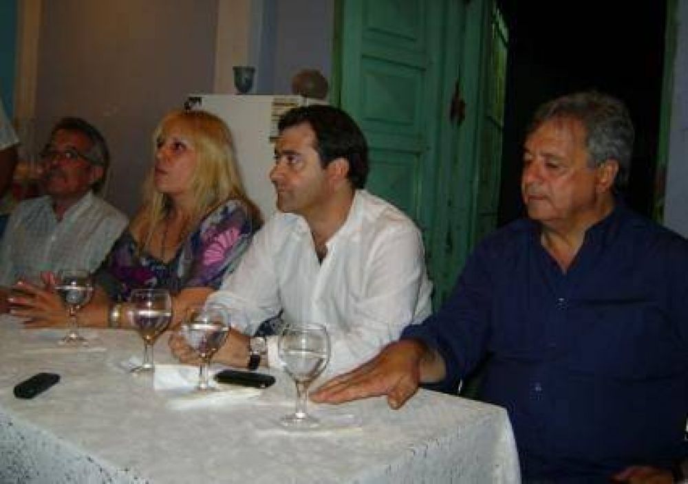 Fernndez Garrido: Tenemos que consolidar el proyecto de Daro Giustozzi en Almirante Brown 