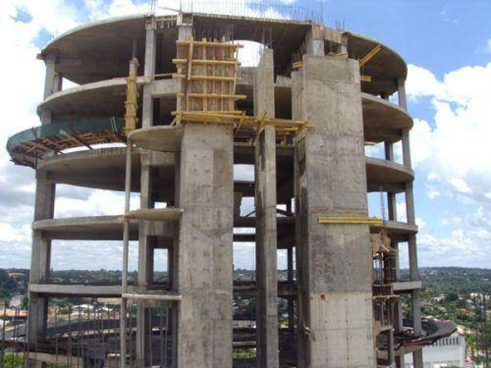 En dos a�os ser�a habilitado el Casino Hotel Ober�