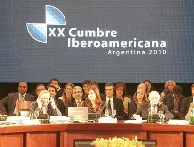 La Cumbre finaliz� con un fuerte impulso a la educaci�n y le puso freno a los intentos golpistas