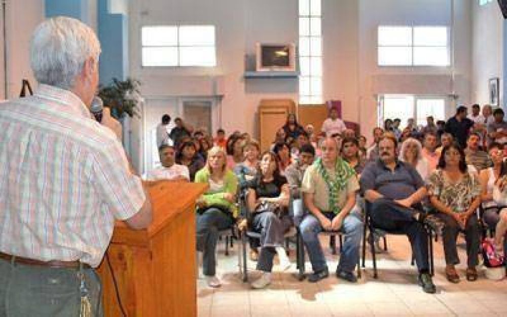 El PJ de Comodoro Rivadavia record� a Mario Morej�n