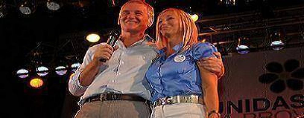 De Narv�ez dice que la elecci�n 2011 servir� "para cambiar el Gobierno"