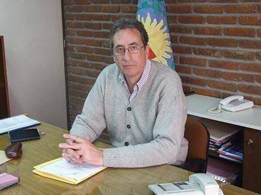 Auruccio asegur� que la protesta de los municipales tiene �otro trasfondo�
