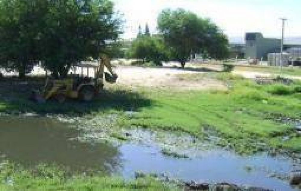 Buscan un freno a la contaminaci�n que producen empresas textiles