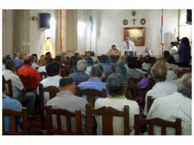 Productores explotar�n fraccionadora de miel recuperada por el Gobierno