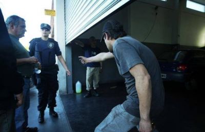 Tres j�venes apresados por el crimen de Marta en el taller mec�nico