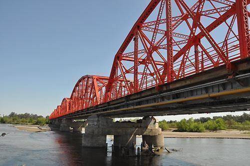El lunes 13 inaugurarán las obras del puente Carretero