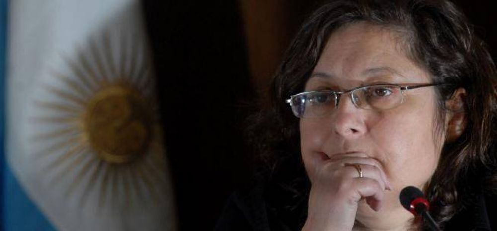 Oca�a denuncia un pacto secreto entre Macri y Moyano
