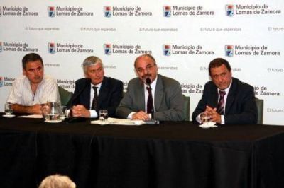 El ministro Carlos Tomada cerr� un ciclo de charlas de fortalecimiento pol�tico y sindical