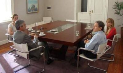 Meoni recibi� al legislador Gustavo Ferrari