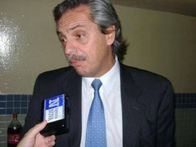 Alberto Fern�ndez encabeza una cena en un b�nker alakista