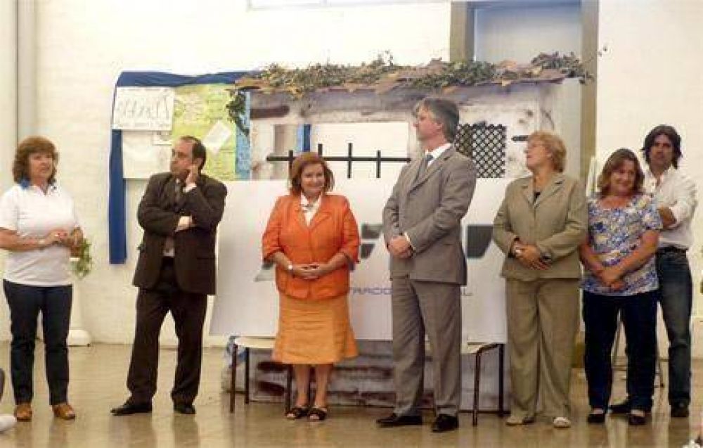 Funcionarios de la AFIP de Naci�n visitaron escuelas olavarrienses 