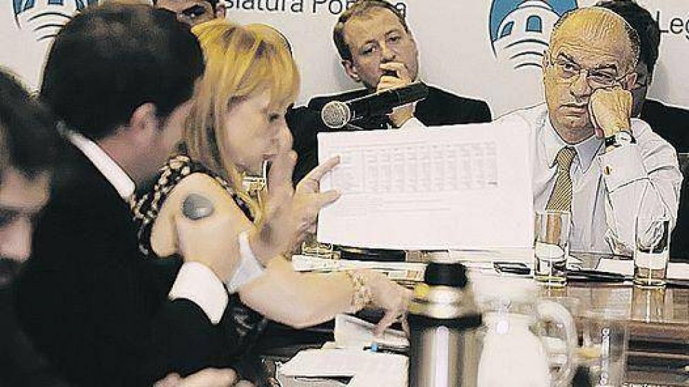 Una pelea por m�s de $ 4.000 millones