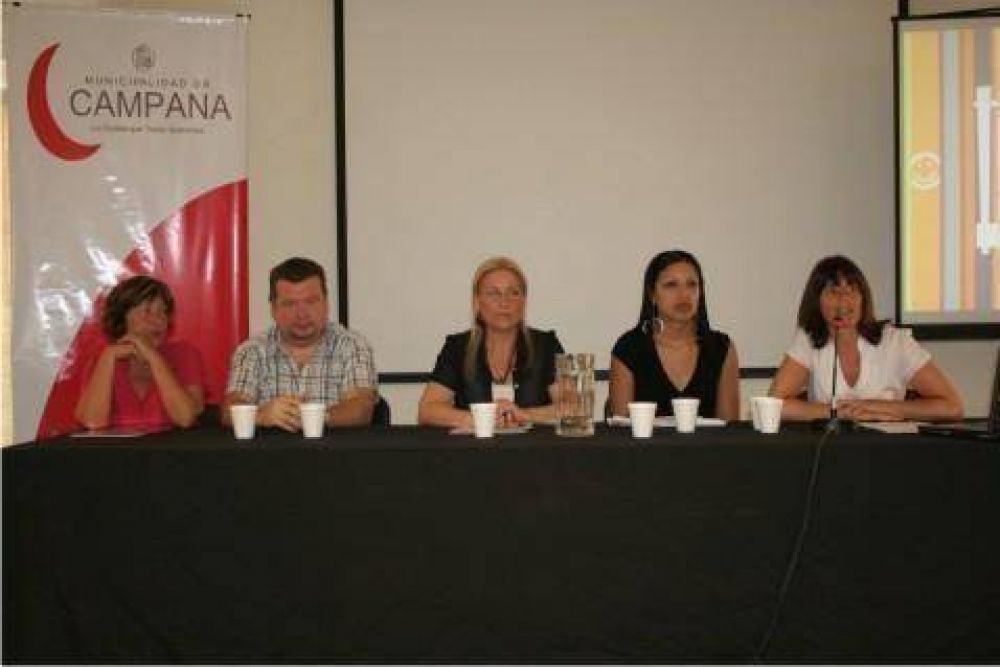 Los Derechos de los Ni�os, un Compromiso de Todos  El Municipio desarroll� la �Jornada de Reflexi�n y Debate sobre Trabajo Infantil�