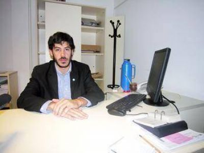 Para la Unidad Acad�mica Z�rate Las 1.300 Netbook podr�an llegar la semana que viene al ex-Nacional