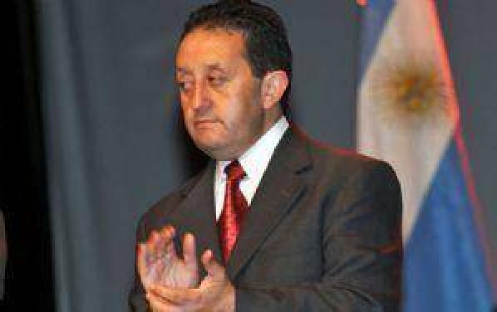 Jaque promete dejar megaobras en marcha