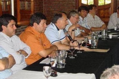 K rechazan Congreso PJ y piden elecciones unidas