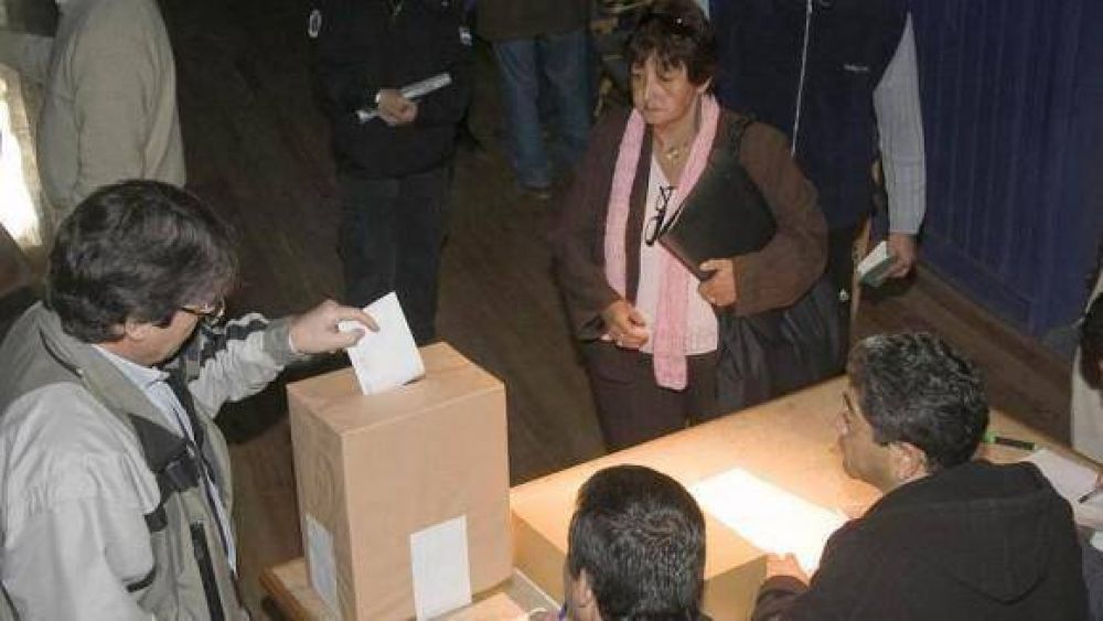 �Lo que falta para 2011, no son candidatos sino proyectos�