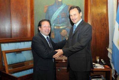 Concejal denarva�sta de Almirante Brown se pasa a las filas de Bruera 