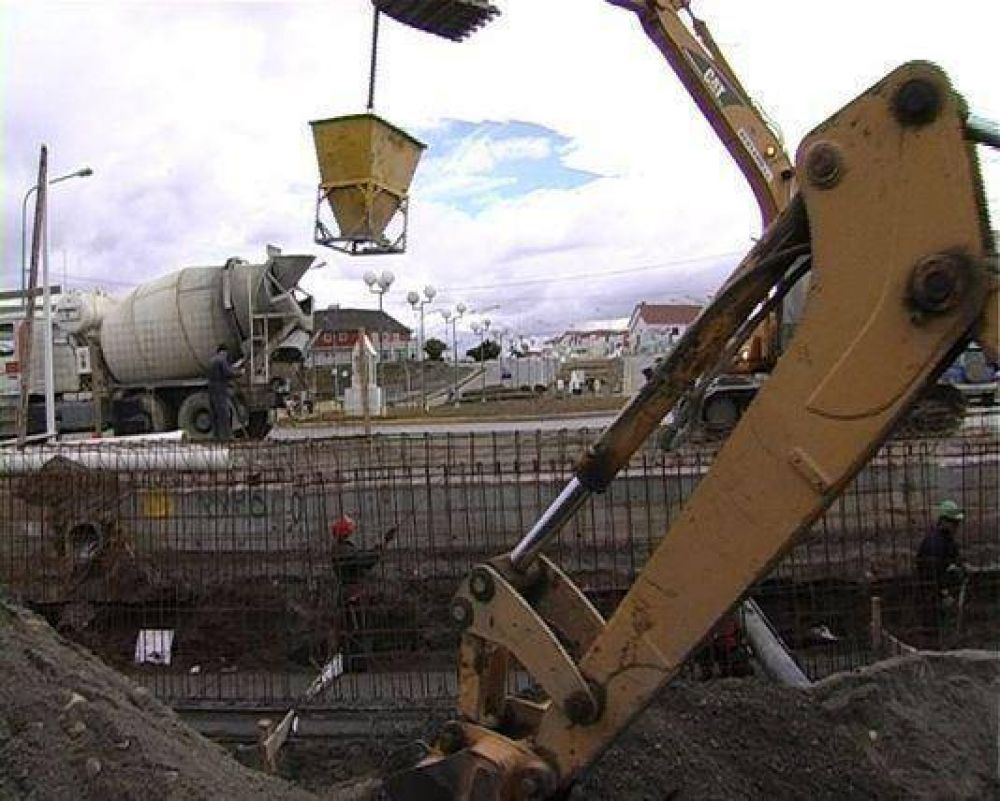 Avanza la nueva etapa de la obra del muro y defensa costera