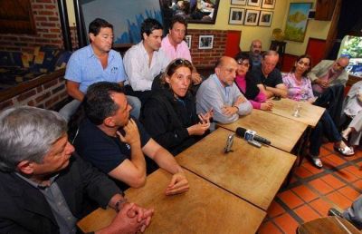 Los candidatos de la UCR, entre febrero y marzo