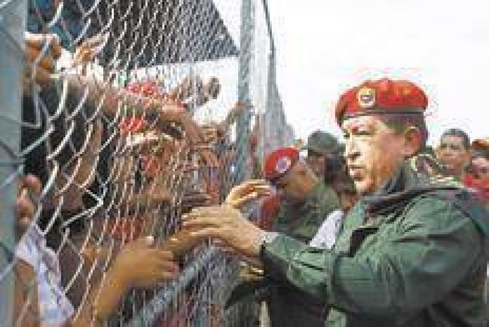 Ch�vez aprob� una ley del poder popular