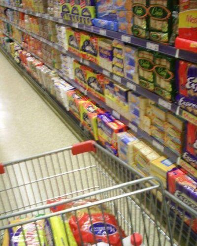 Gobierno anuncia rebajas enga�osas en un impresentable acuerdo con supermercados La An�nima