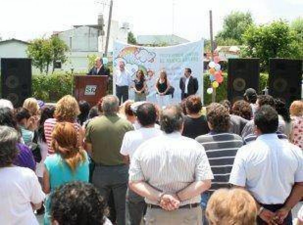 Amieiro recorri� obras integarales que transformaron los barrios Villa Jard�n, Evita y G�emes