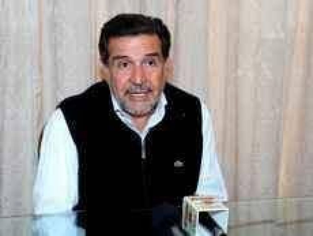 Beder reiter� el compromiso con los m�s necesitados y obras para la provincia